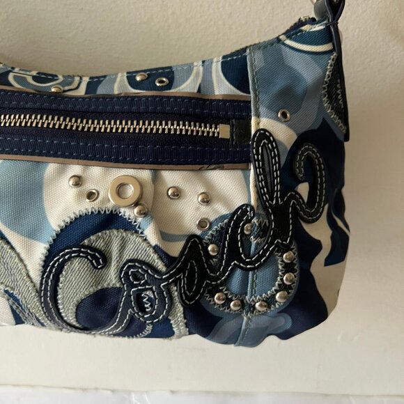 COACH POPPY DENIM PATCHWORK CANVAS SHOULDER BAG - Picture 2 of 10